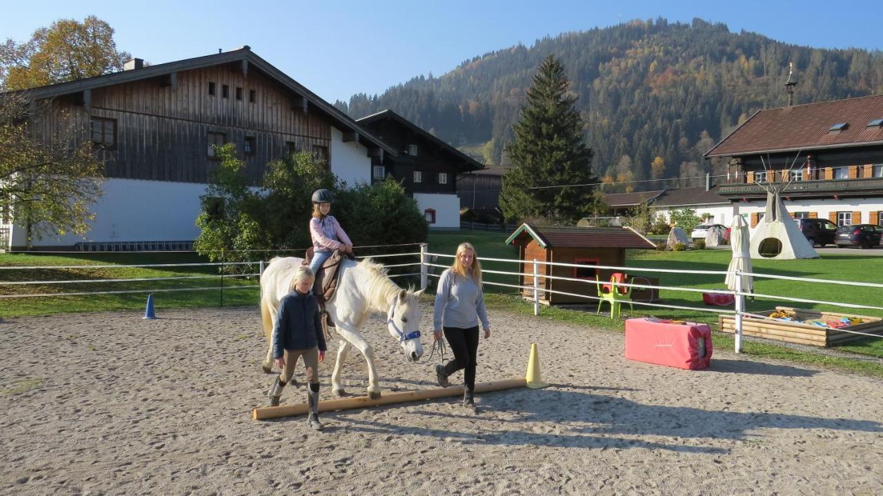 Thomanhof Chalet-Appartement Saalfelden Zewnętrze zdjęcie