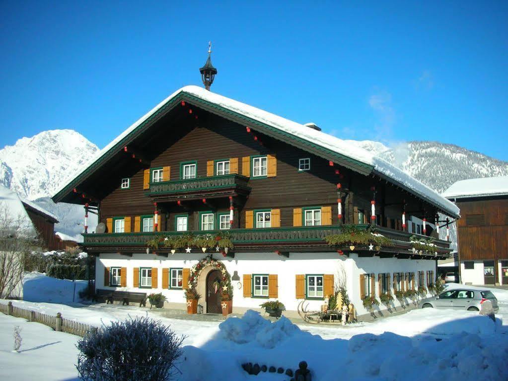 Thomanhof Chalet-Appartement Saalfelden Zewnętrze zdjęcie